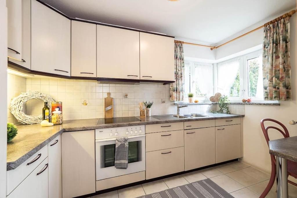 Ferienwohnung Julija Riedheim Hilzingen Extérieur photo