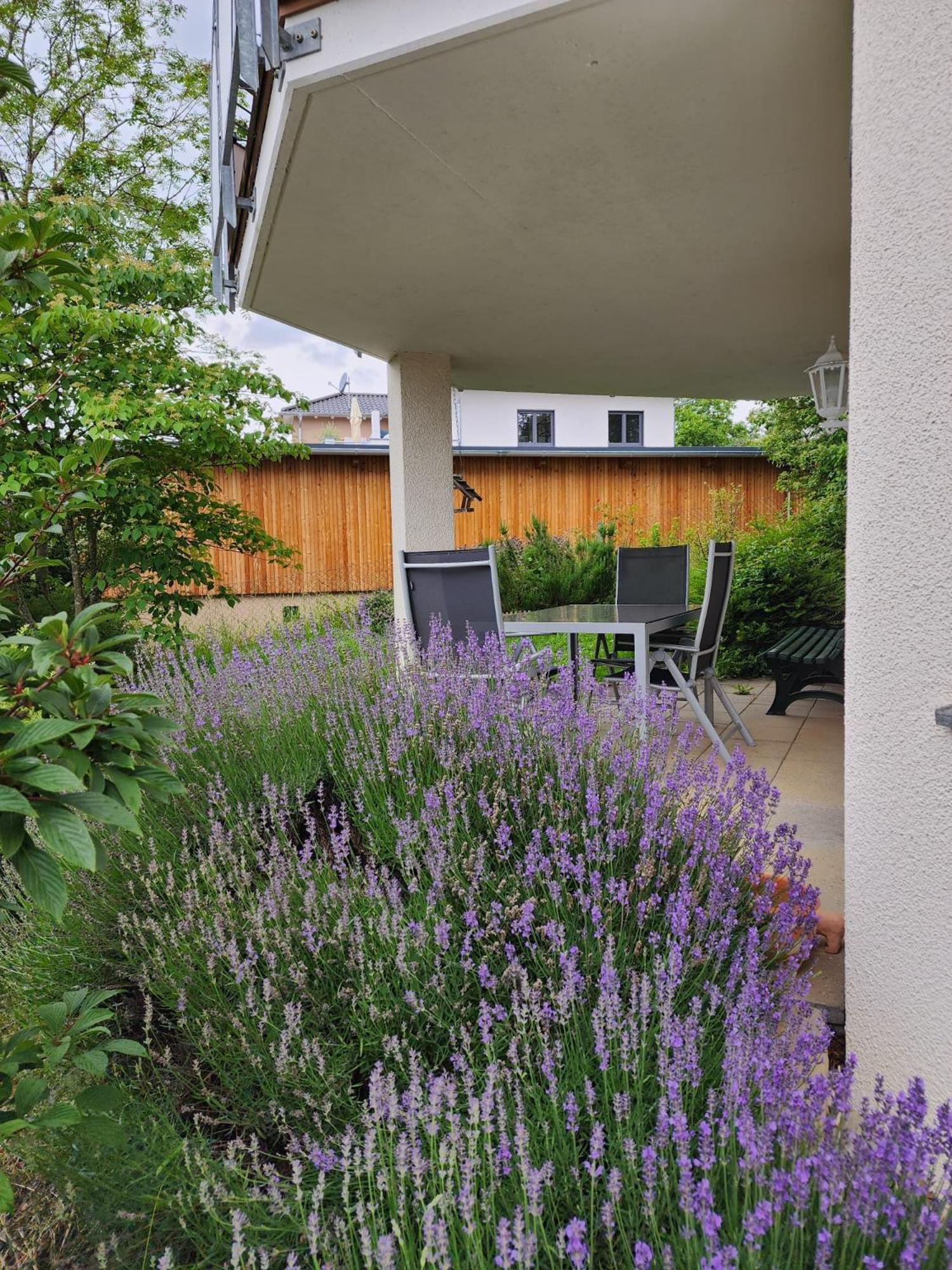 Ferienwohnung Julija Riedheim Hilzingen Extérieur photo